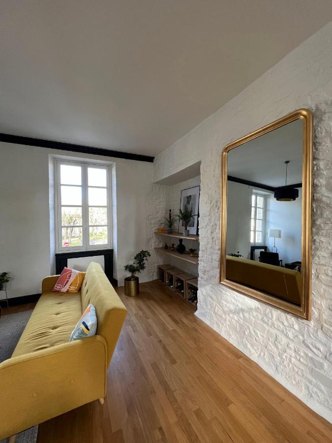Bright Apt 70M2 In Bayeux Historic Center W Pkg Eksteriør bilde